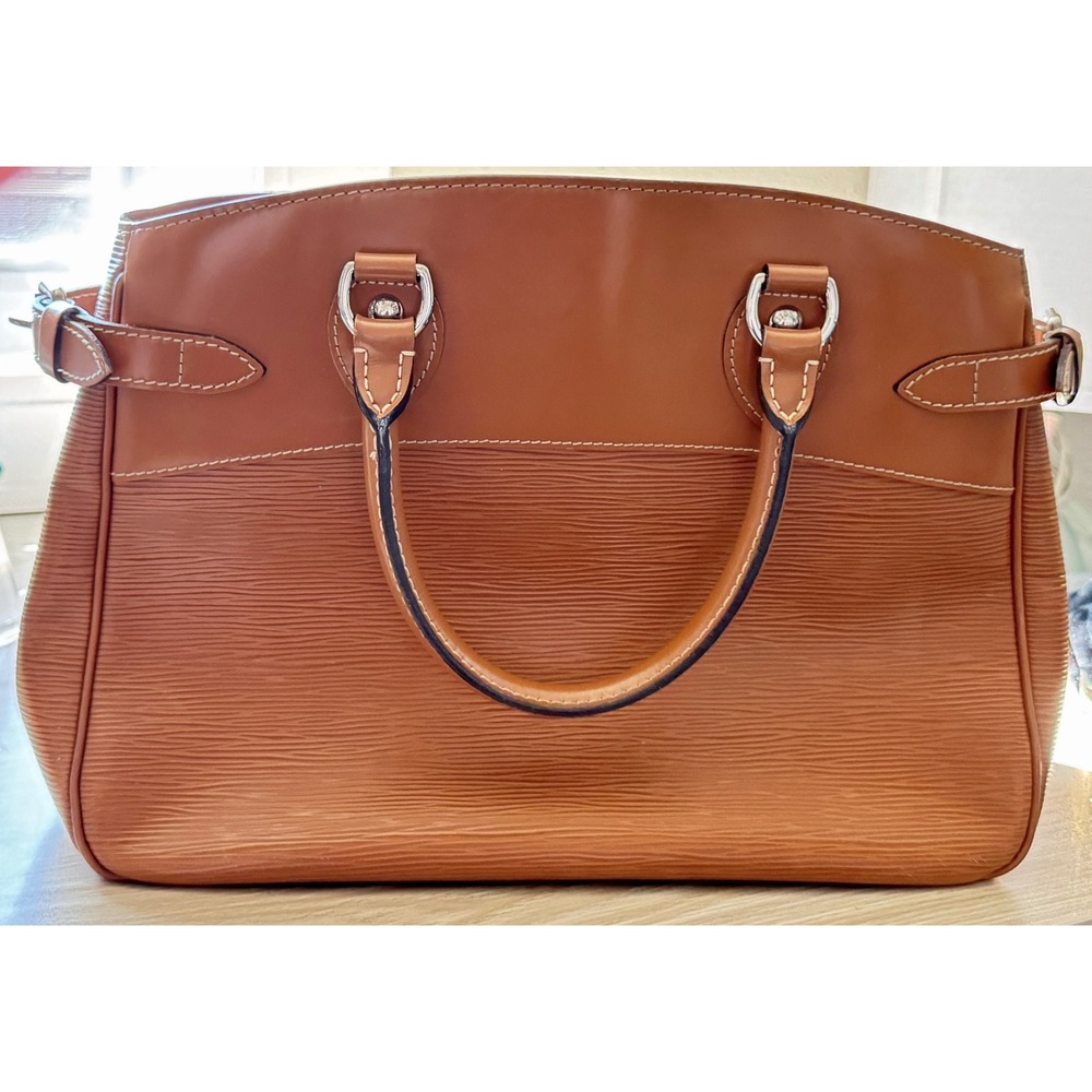 Louis Vuitton Passy GM Epi Leather Tote Bag Cipango Gold Brown Shoulder Bag
